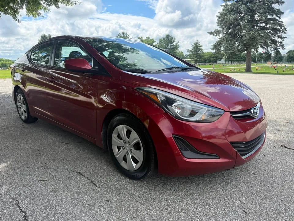 2016 Hyundai Elantra - Image 6 of 12