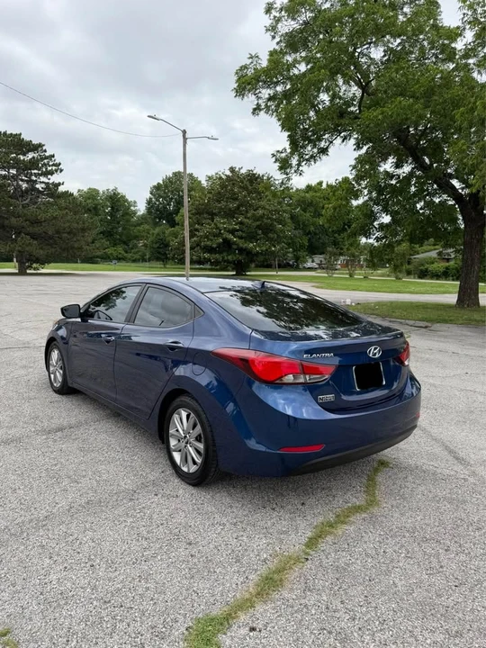 2016 Hyundai Elantra - Image 8 of 20
