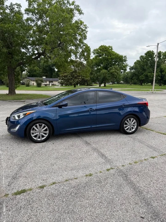 2016 Hyundai Elantra - Image 5 of 20