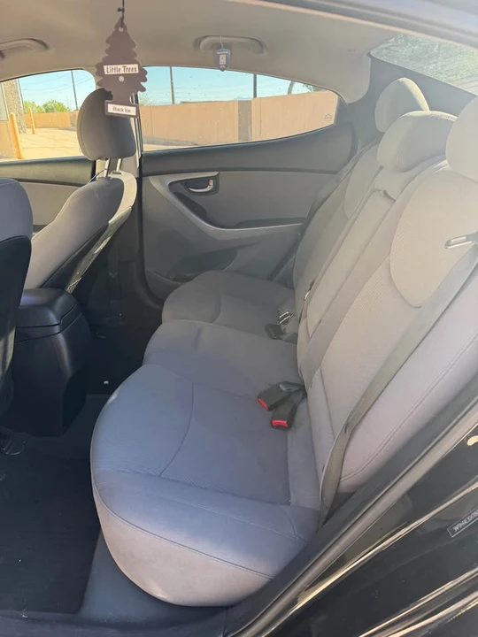 2016 Hyundai Elantra - Image 7 of 9