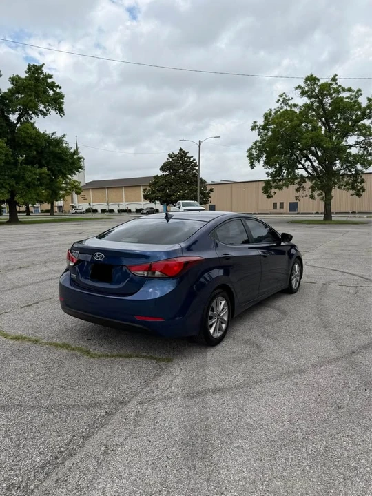 2016 Hyundai Elantra - Image 7 of 20