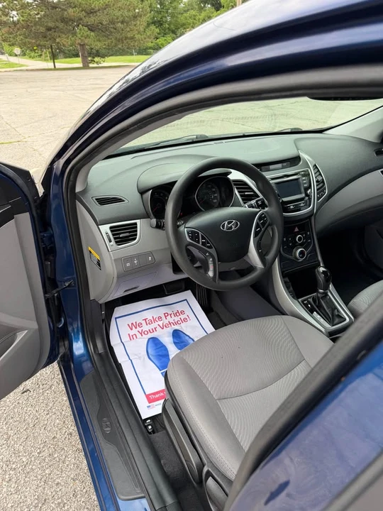 2016 Hyundai Elantra - Image 11 of 20