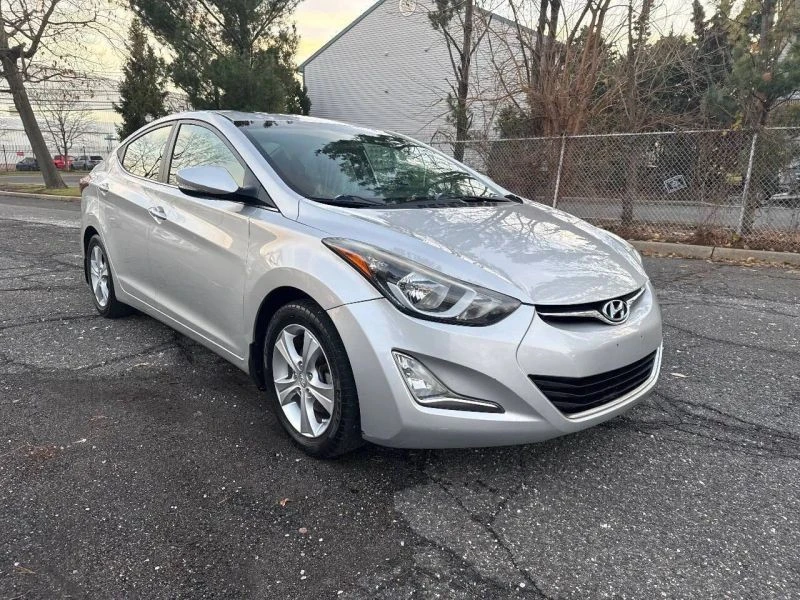 2016 Hyundai Elantra - Image 9 of 12