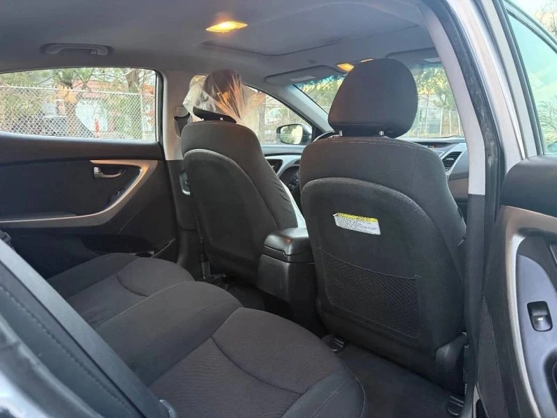 2016 Hyundai Elantra - Image 12 of 12