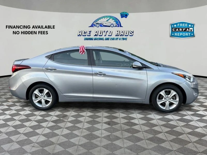 2016 Hyundai Elantra - Image 8 of 12