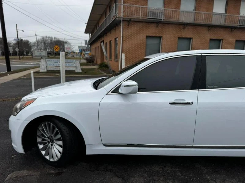 2016 Hyundai Equus - Image 8 of 12