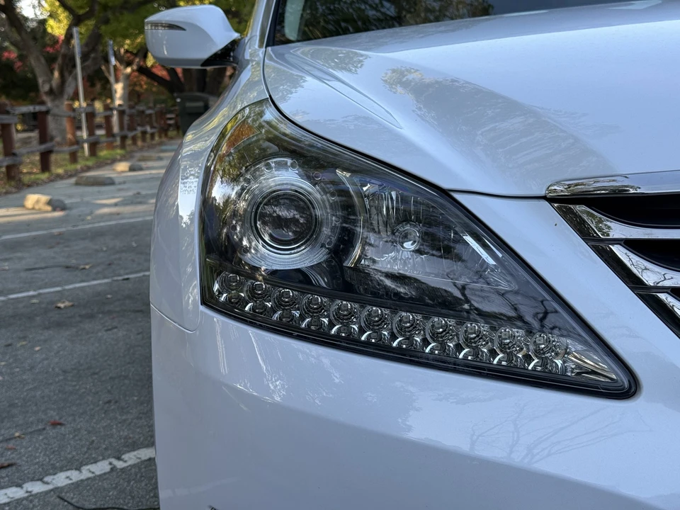 2016 Hyundai Equus - Image 25 of 31