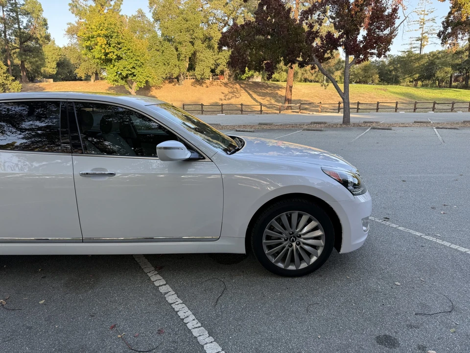 2016 Hyundai Equus - Image 20 of 31