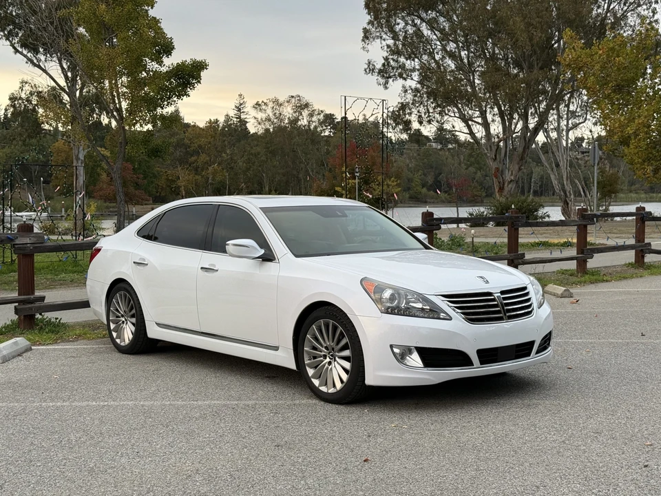 2016 Hyundai Equus - Image 2 of 31
