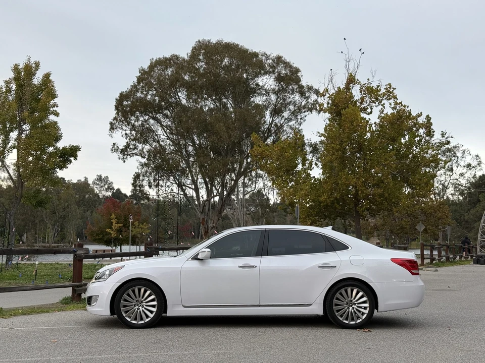 2016 Hyundai Equus - Image 10 of 31