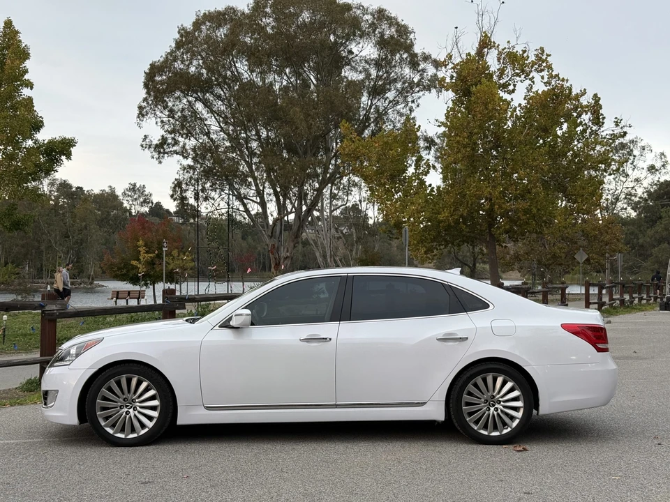2016 Hyundai Equus - Image 11 of 31