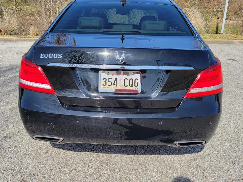 2016 Hyundai Equus - Image 23 of 31