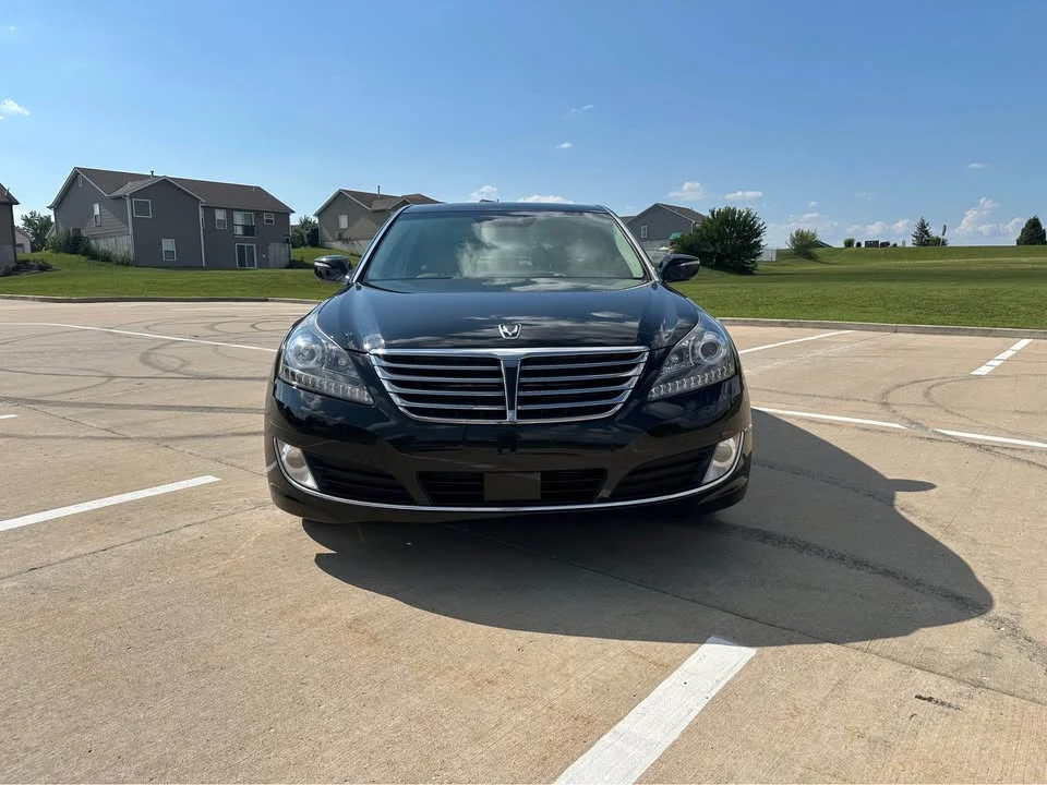 2016 Hyundai Equus - Image 2 of 11