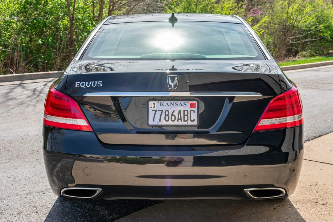 2016 Hyundai Equus - Image 7 of 31