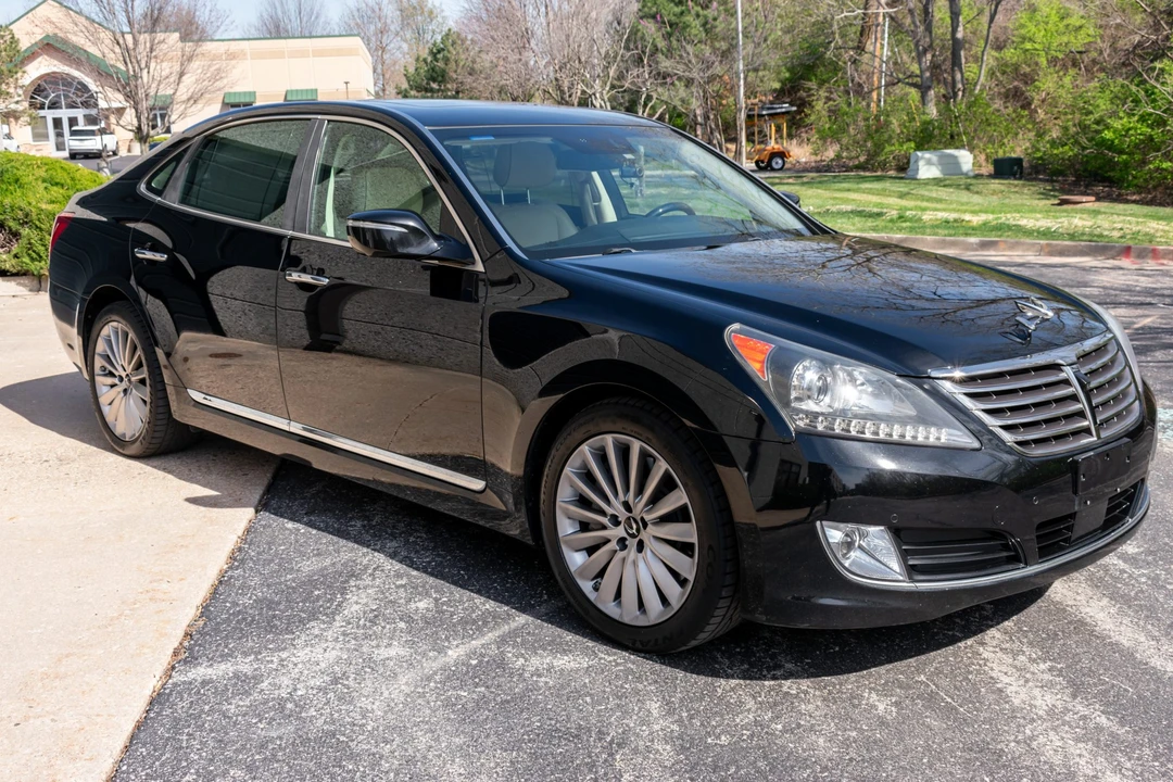 2016 Hyundai Equus - Image 4 of 31