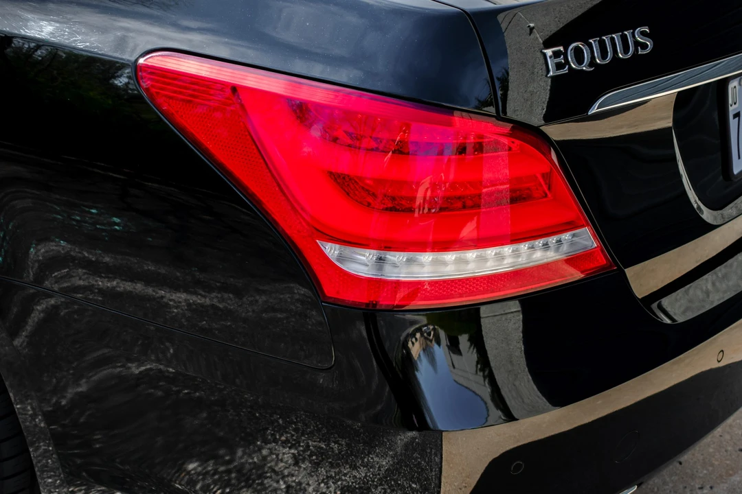 2016 Hyundai Equus - Image 14 of 31