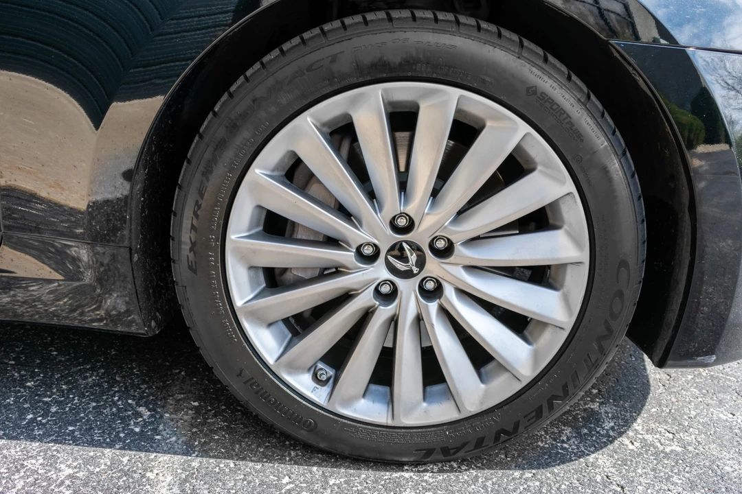 2016 Hyundai Equus - Image 31 of 31