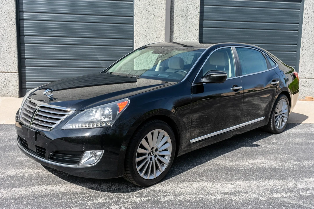 2016 Hyundai Equus - Image 2 of 31