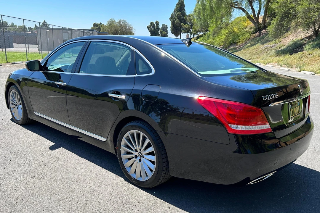 2016 Hyundai Equus - Image 4 of 31