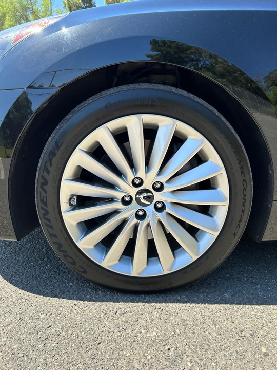 2016 Hyundai Equus - Image 24 of 31