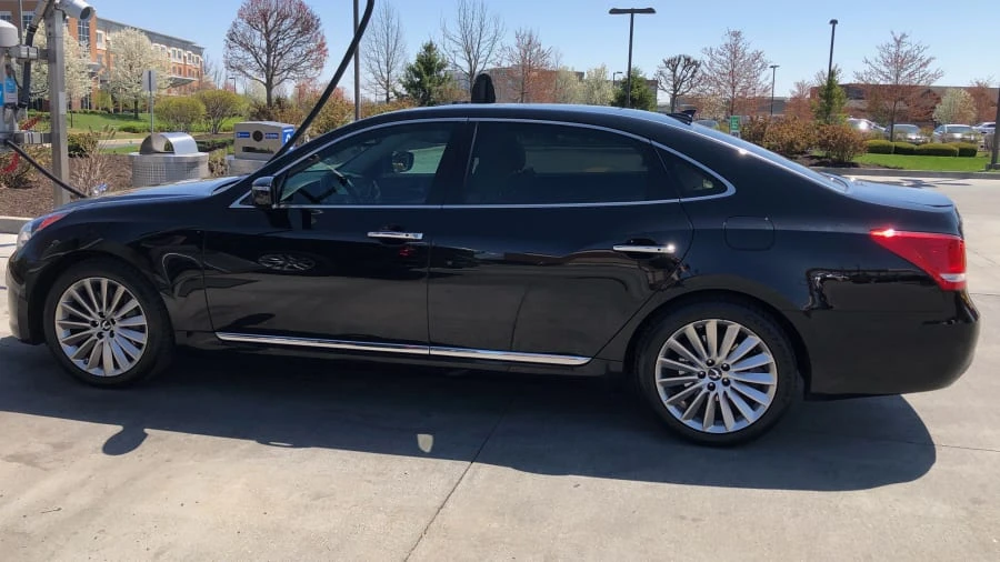 2016 Hyundai Equus - Image 10 of 10