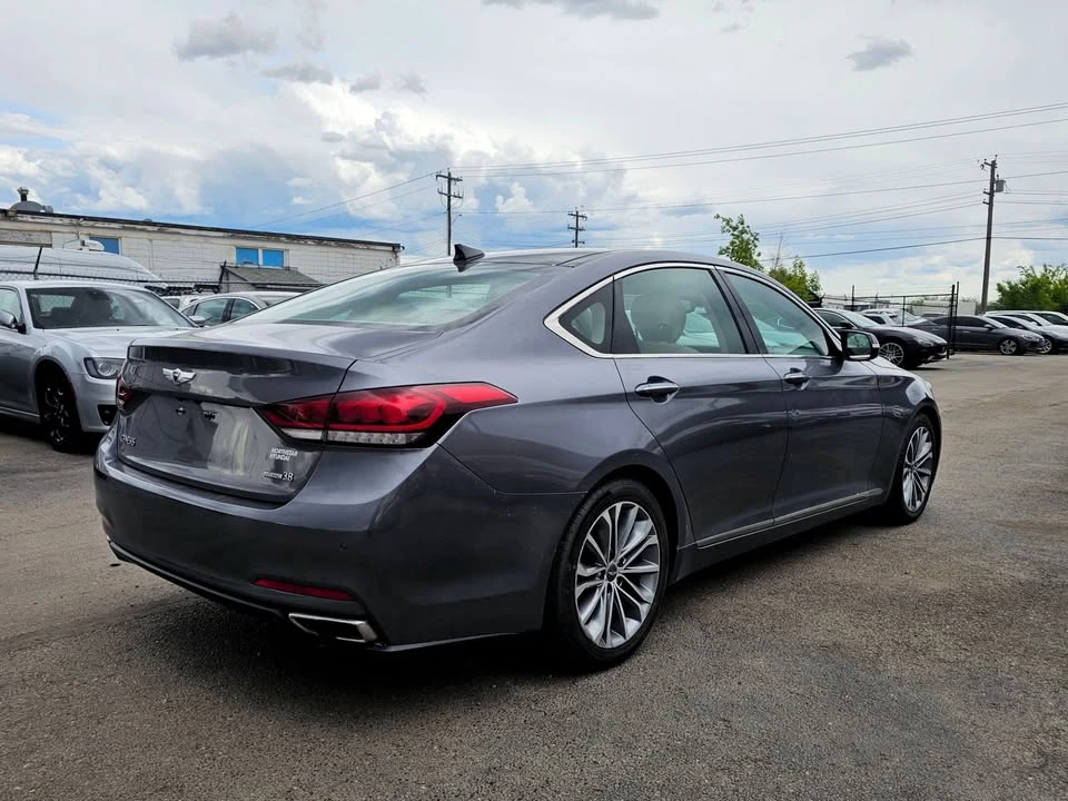2016 Hyundai Genesis - Image 5 of 19