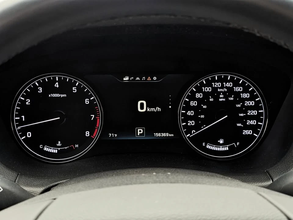 2016 Hyundai Genesis - Image 13 of 19