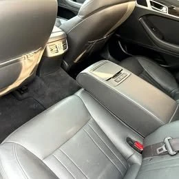 2016 Hyundai Genesis - Image 15 of 17