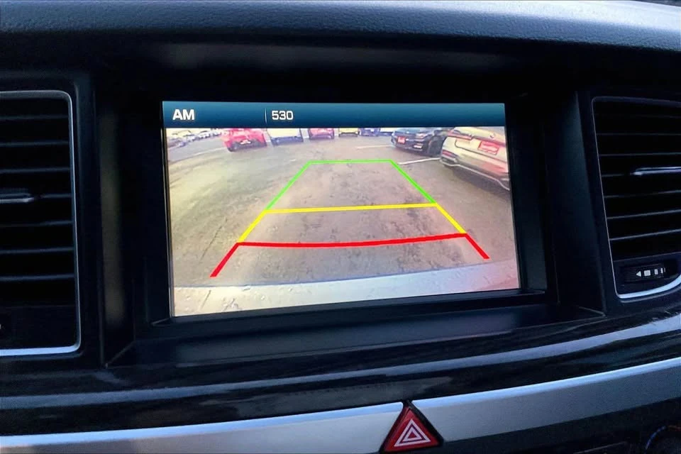 2016 Hyundai Genesis - Image 19 of 20