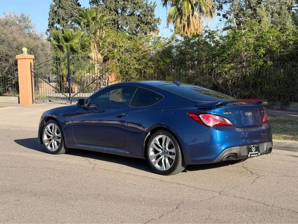 2016 Hyundai Genesis - Image 3 of 20
