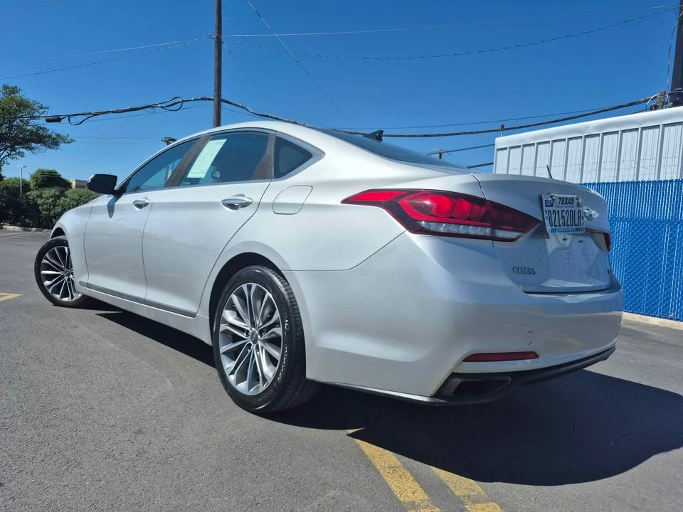 2016 Hyundai Genesis - Image 4 of 17
