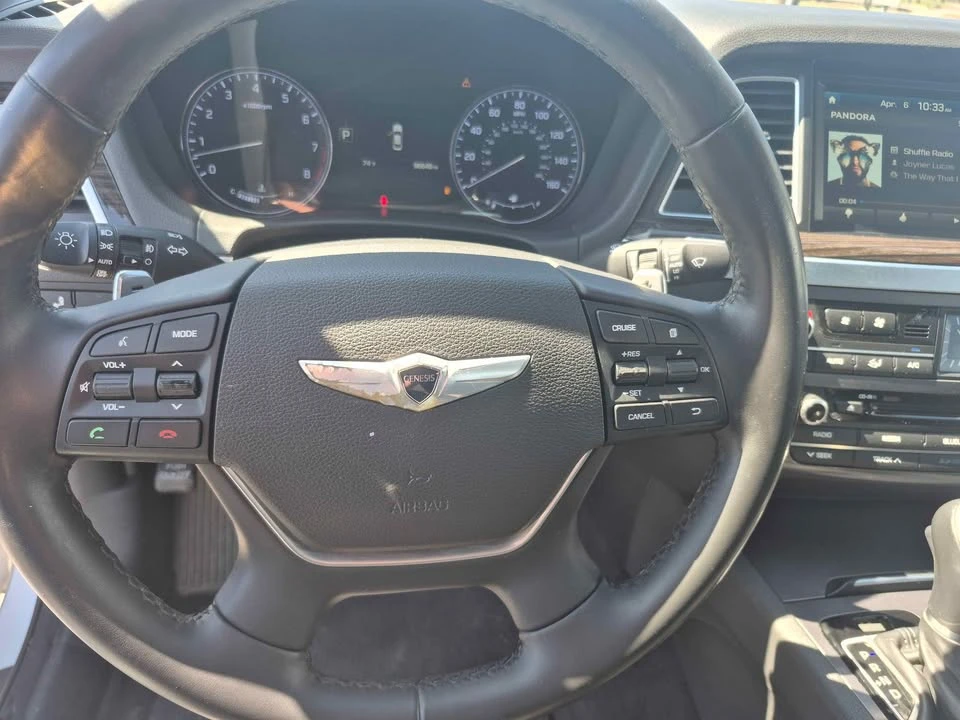 2016 Hyundai Genesis - Image 10 of 17