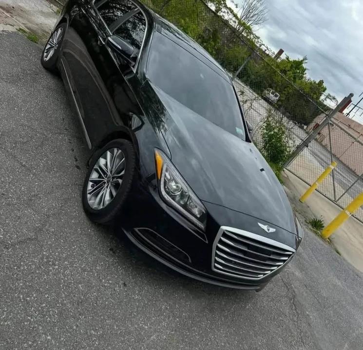 2016 Hyundai Genesis - Image 3 of 6