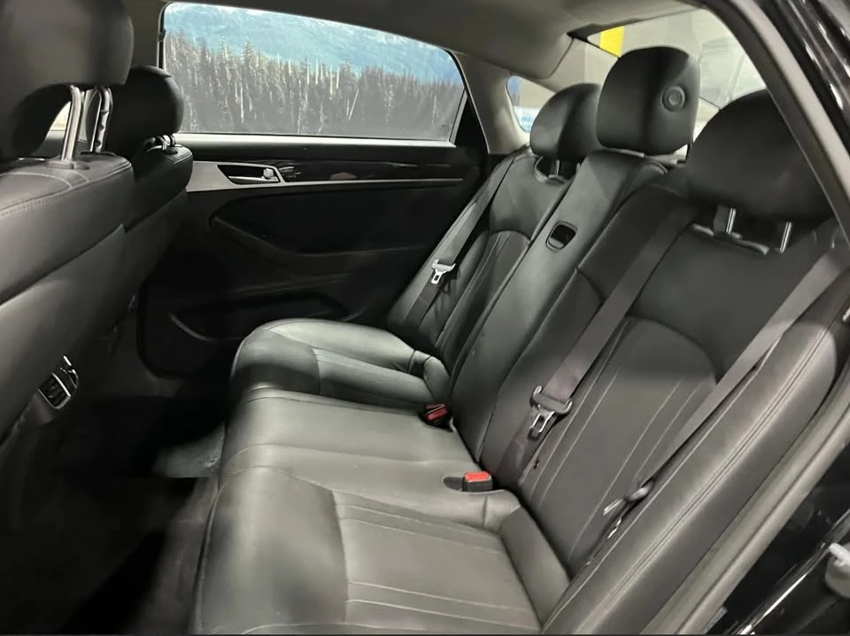 2016 Hyundai Genesis - Image 7 of 9