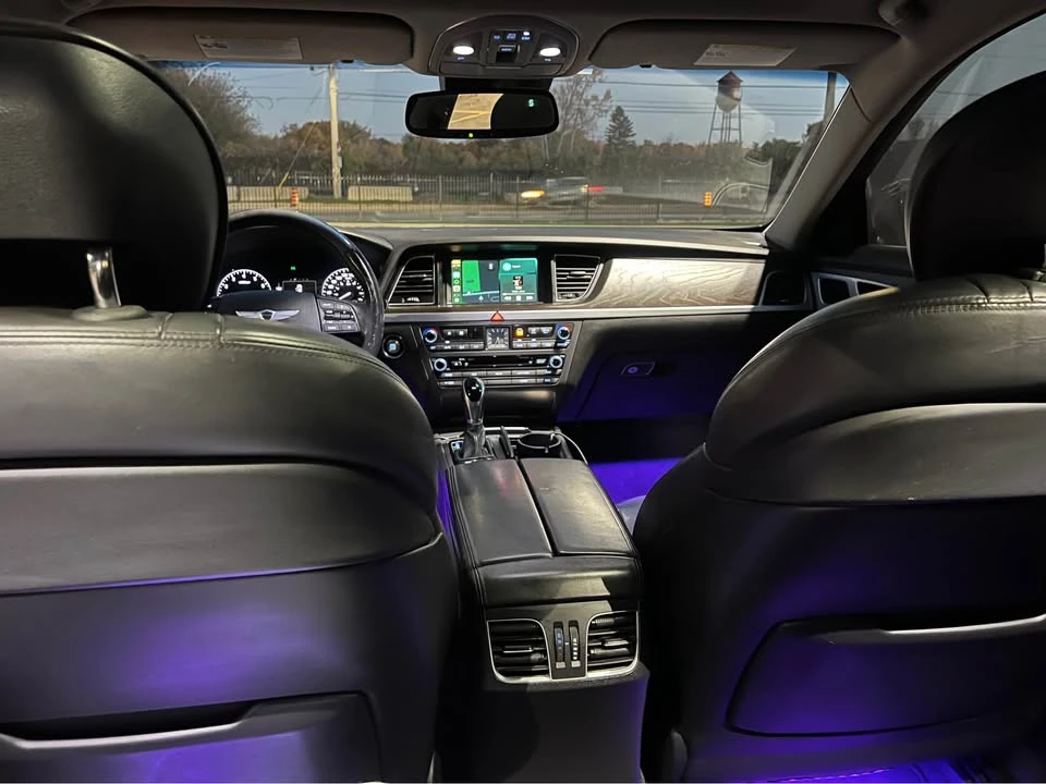 2016 Hyundai Genesis - Image 12 of 15