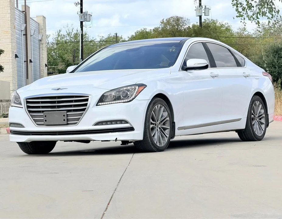 2016 Hyundai Genesis Coupe - Image 2 of 17