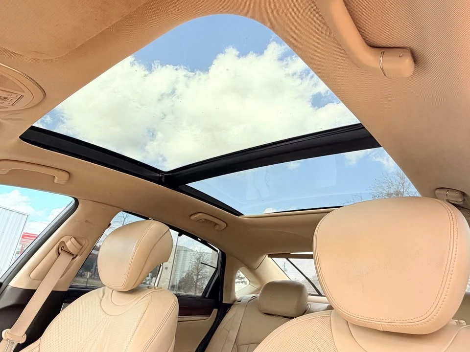 2016 Hyundai Genesis Coupe - Image 12 of 17