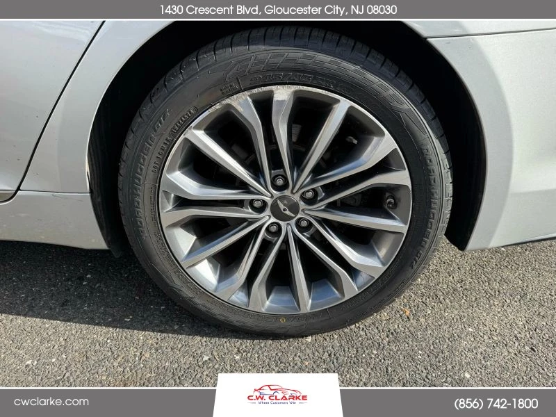 2016 Hyundai Genesis - Image 10 of 12