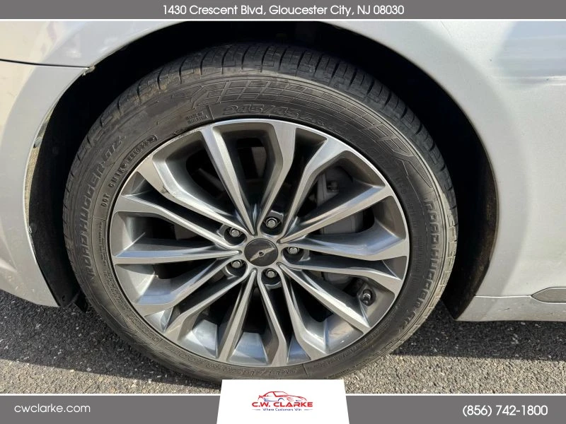 2016 Hyundai Genesis - Image 9 of 12