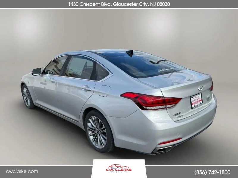 2016 Hyundai Genesis - Image 7 of 12