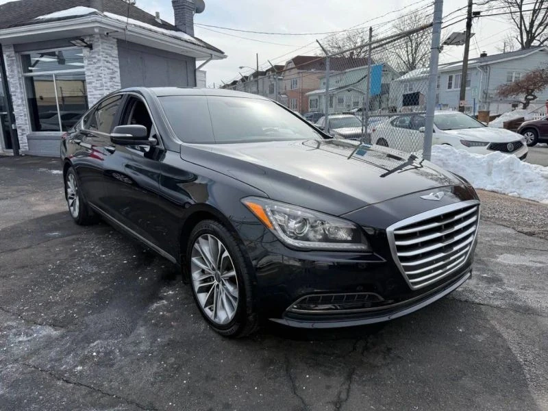 2016 Hyundai Genesis - Image 8 of 12