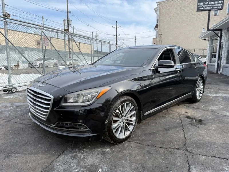 2016 Hyundai Genesis - Image 2 of 12