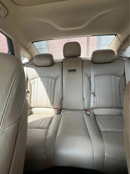 2016 Hyundai Genesis - Image 3 of 5