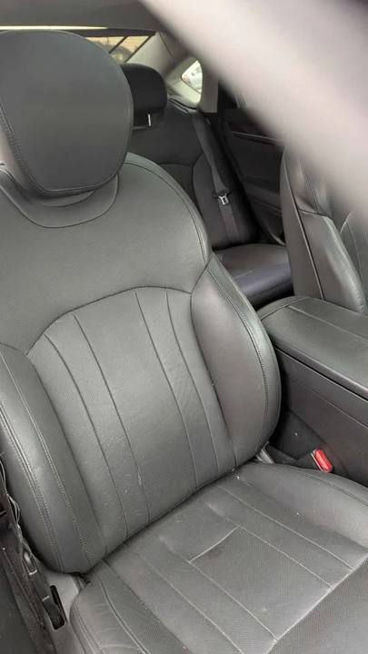 2016 Hyundai Genesis - Image 8 of 8