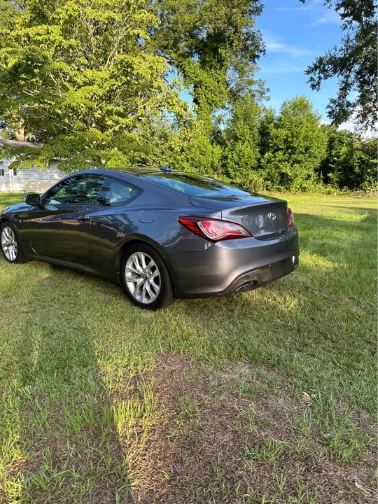 2016 Hyundai Genesis Coupe - Image 8 of 14