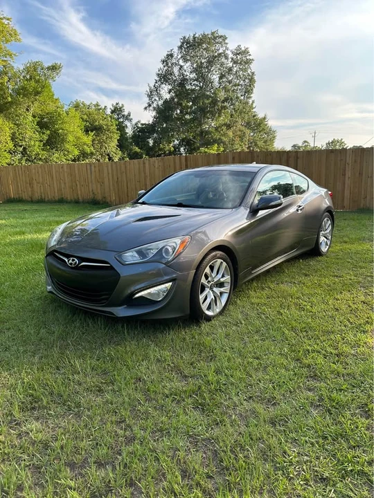 2016 Hyundai Genesis Coupe - Image 4 of 14