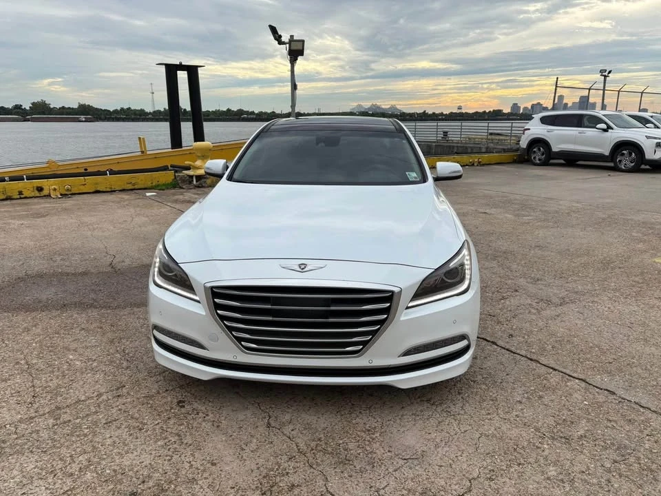 2016 Hyundai Genesis - Image 3 of 14
