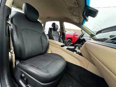 2016 Hyundai Genesis - Image 7 of 8