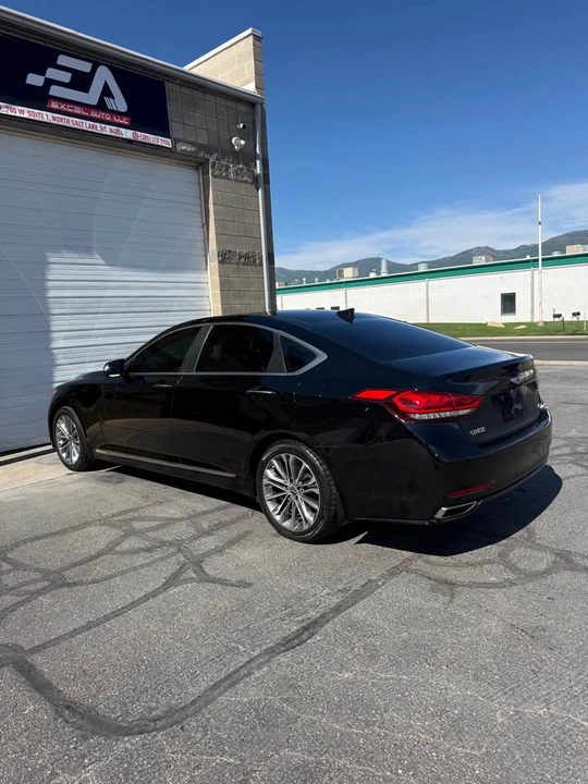 2016 Hyundai Genesis - Image 7 of 12
