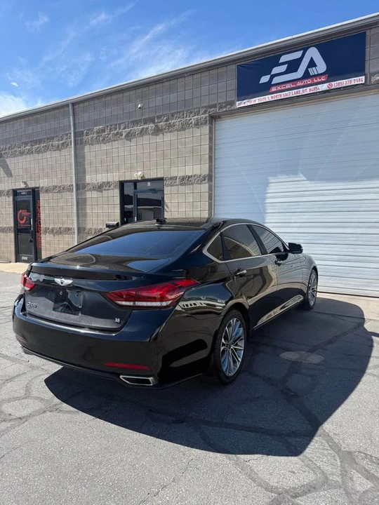 2016 Hyundai Genesis - Image 6 of 12